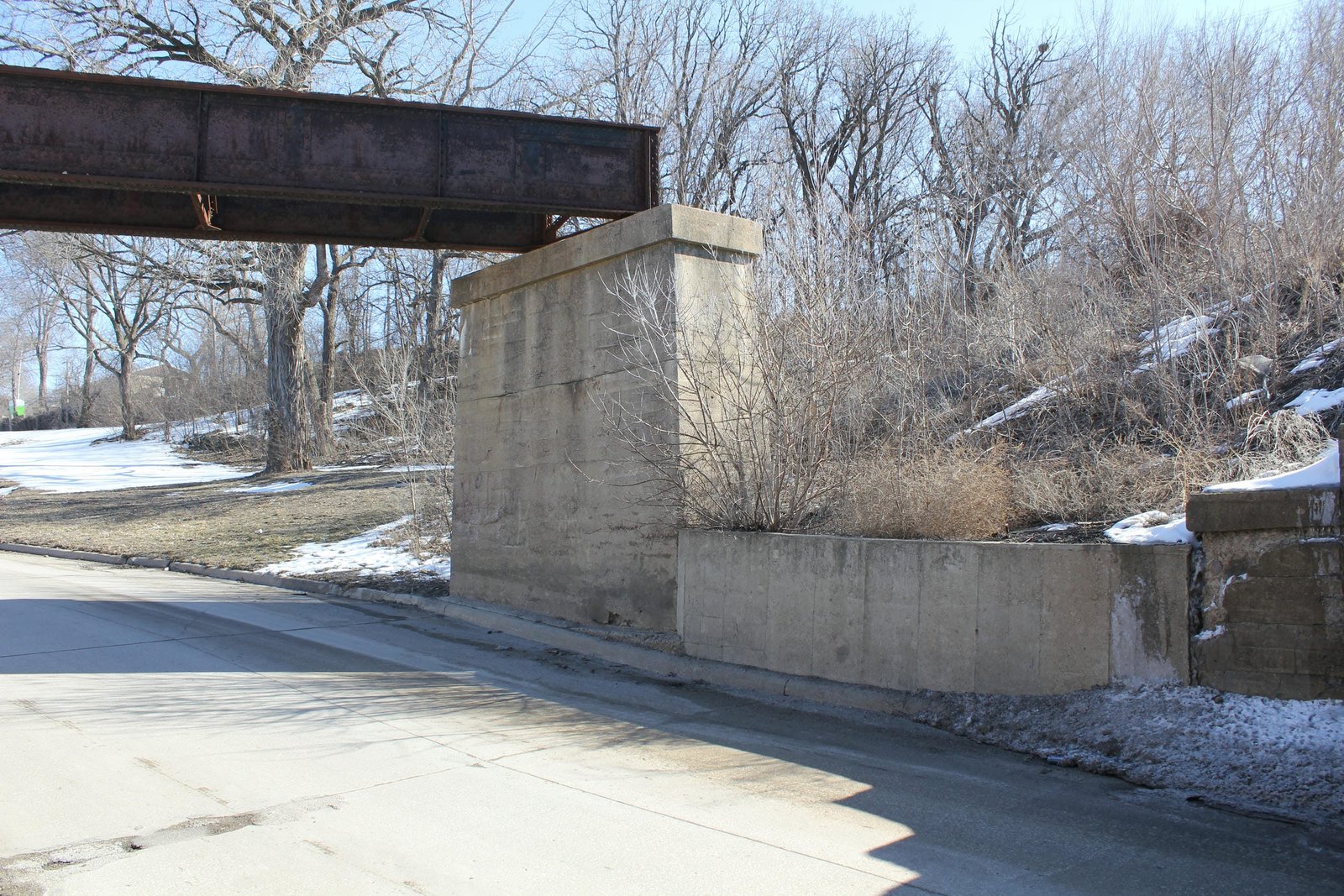 East pier